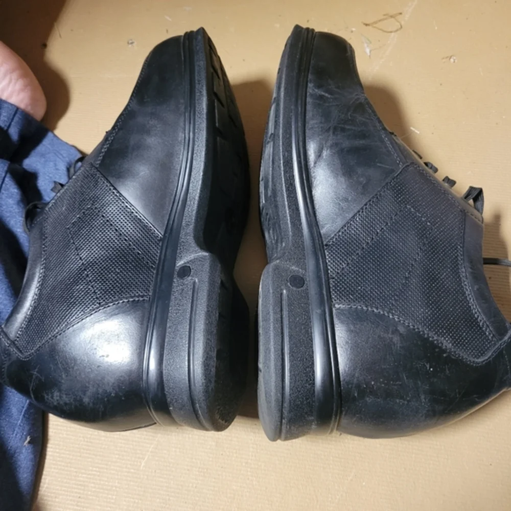 Calden Mens Hidden Height Lifting Dress Shoe Size 7.5‎